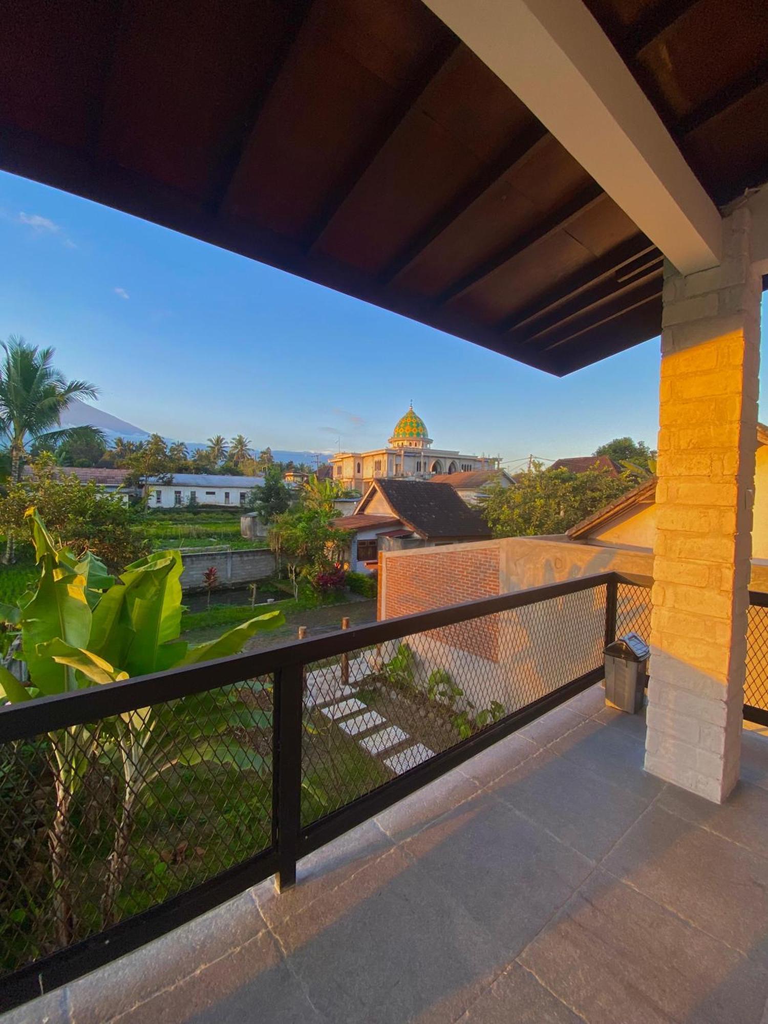 Arista Homestay Tetebatu Bagian luar foto